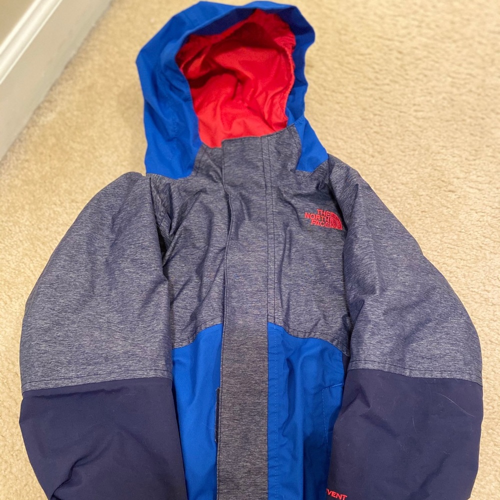Toddler boys North Face jacket with insert!